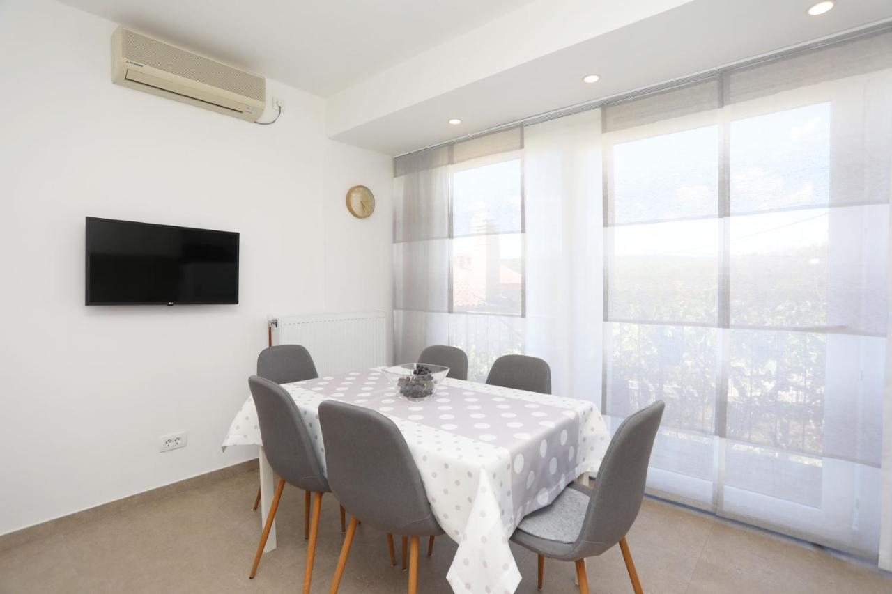 Apartment Falichi Plomin Exterior foto
