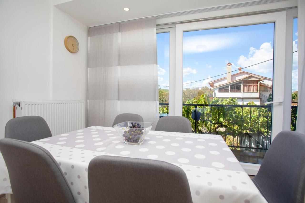 Apartment Falichi Plomin Exterior foto